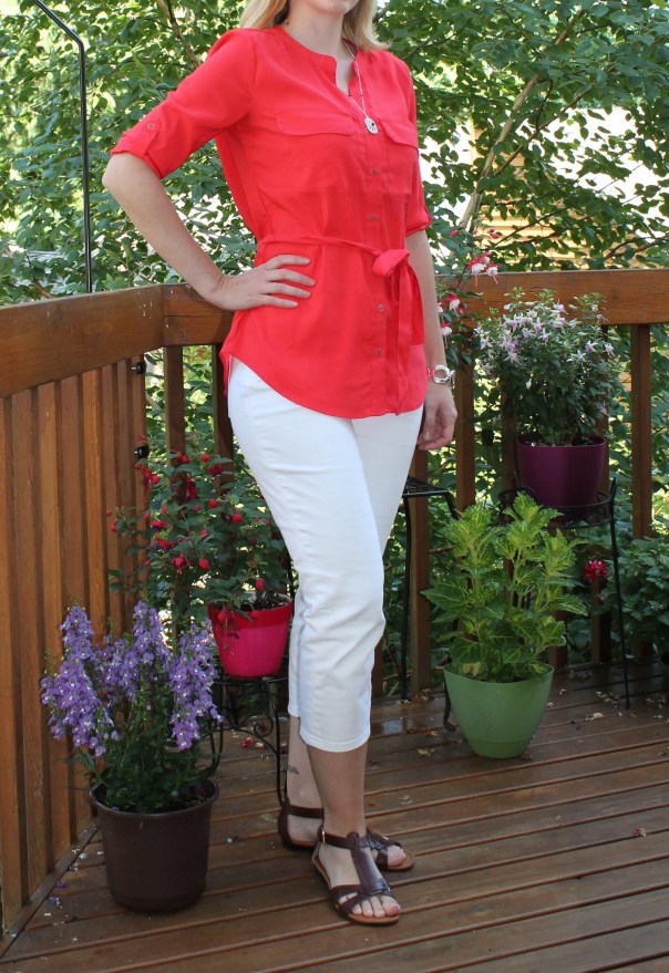 White jean capris and red blouse